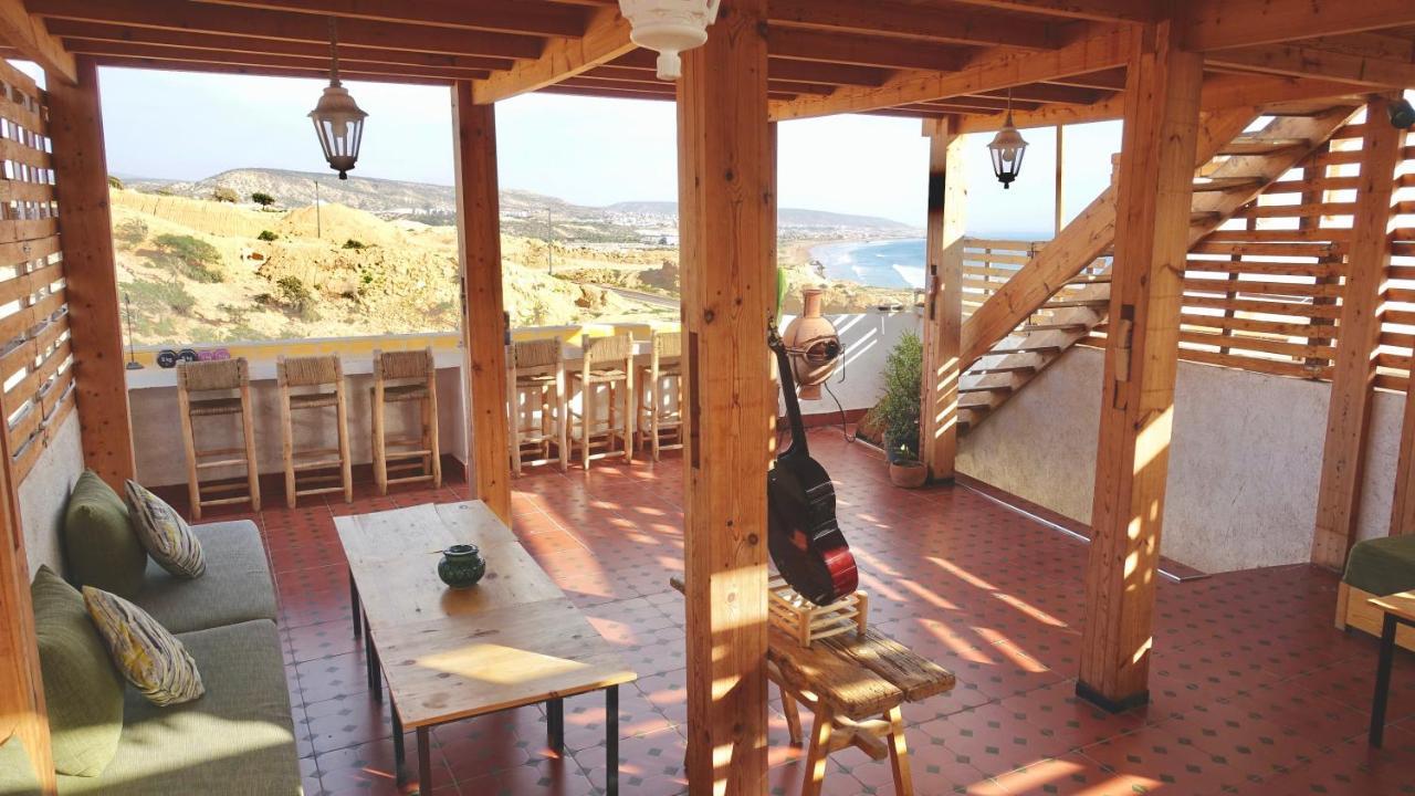 Cozy Surf House Hostel *